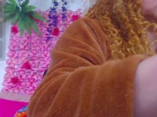 blondesquirt