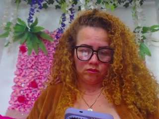 blondesquirt