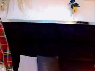 Valentina live cam preview