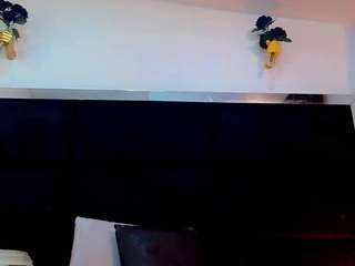 Valentina live cam preview