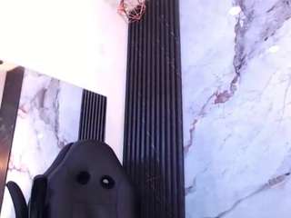 Valentina live cam preview