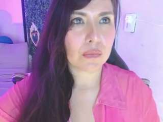 evelyn-mature19 Live Webcam on CamSoda