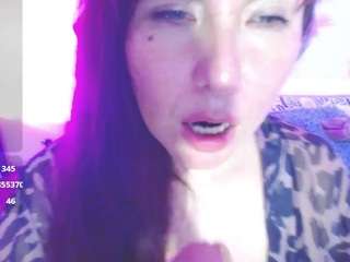 evelyn-mature19