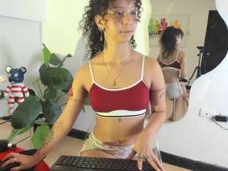 milanht from CamSoda is Freechat
