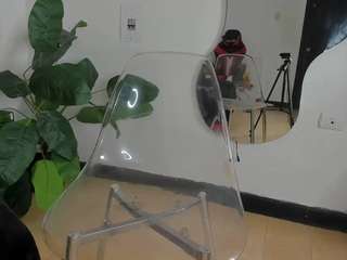 milanht Live Webcam on CamSoda