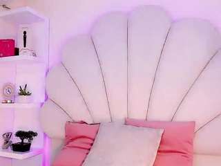 le modèle candyjoselyn est en webcam porno dans un show sur le site camsoda, il possède les tags suivants: anal-toys,average,submissive,spank,spanish,no smoking,gape,flat chested,fetish,ejaculation,drinking,dirty-talk,colombia,brown eyes,black hair,big cock,hd,latina,small tits