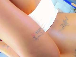 foxbeky21 Live Webcam on {site_name}