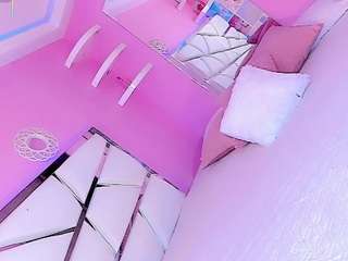 foxbeky21's CamSoda show and profile