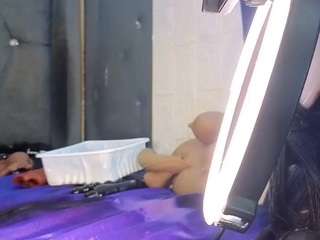galdemchick Live Webcam on CamSoda