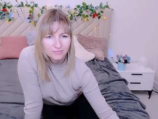 incredible-ariela webcam