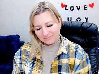 incredible-ariela webcam