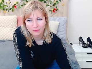 incredible-ariela live cam profile