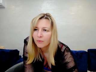 incredible-ariela webcam