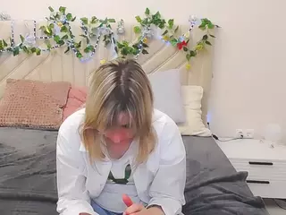 Incredible-Ariela's Live Sex Cam Show