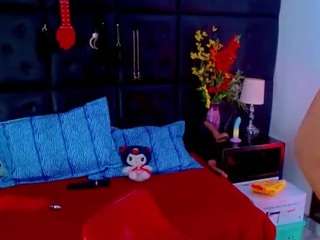 isalombardi live cam preview
