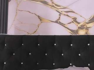 mia-devereaux webcam