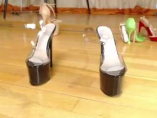 mystres's CamSoda show and profile