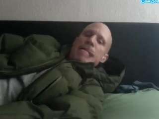 wolfgangjerker webcam model