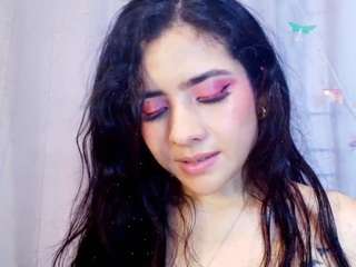 adaara-johnson's CamSoda show and profile