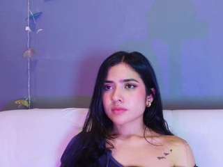 adaara-johnson webcam