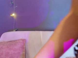 adaara-johnson webcam