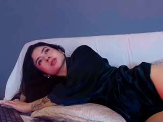 le modèle adaara-johnson est en webcam porno dans un show sur le site camsoda, il possède les tags suivants: ass-bouncing,no smoking,young-adult,toys,tittyfuck,teen-18,sexting,athletic,sex-toys,no drinking,moaning,lovense,full-nudity,dildo,brown eyes,black hair,big tits,curvy,hd,latina