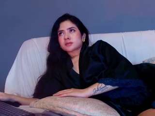 adaara-johnson Lovens live webcam