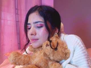 adaara-johnson webcam