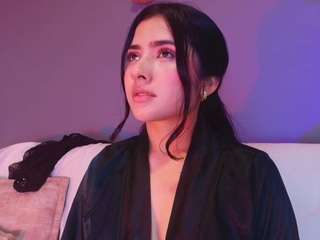 adaara-johnson webcam