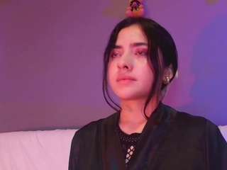 adaara-johnson webcam