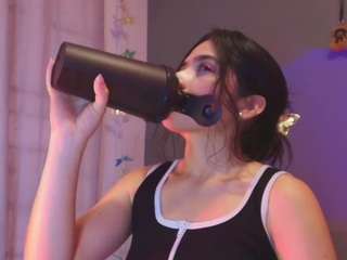 adaara-johnson webcam