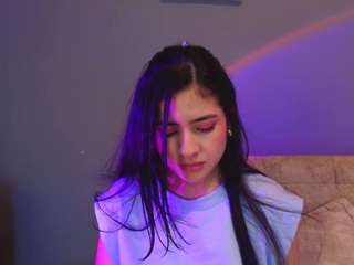 adaara-johnson Live Webcam on CamSoda