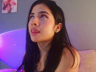 Adara Johnson live webcam show
