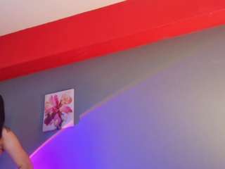adaara-johnson's live room
