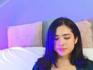 Adara Johnson cam