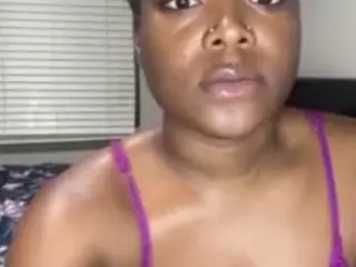 KreamePie's Live Sex Cam Show