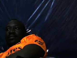 dizzymanzircona Live Webcam on CamSoda
