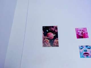 ebony-cutte Live Webcam on CamSoda