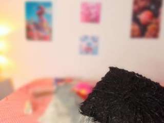 ebony-cutte