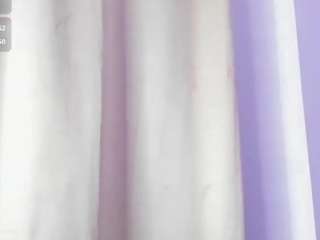 ebony-cutte webcam model