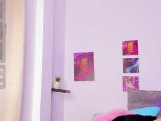 ebony-cutte webcam model