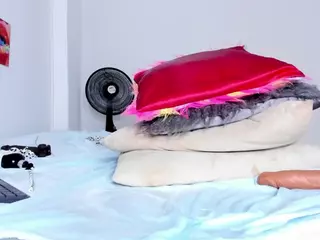 ebony-cutte's Live Sex Cam Show