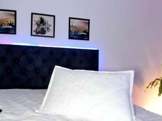 elaiafranc live webcam show