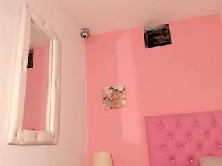 salma-covers Live Webcam on CamSoda