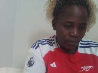 minahsmiles Live Webcam on CamSoda