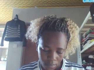 minahsmiles Live Webcam on CamSoda