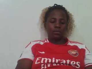 minahsmiles's CamSoda show and profile