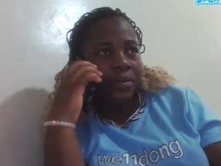 minahsmiles's CamSoda show and profile