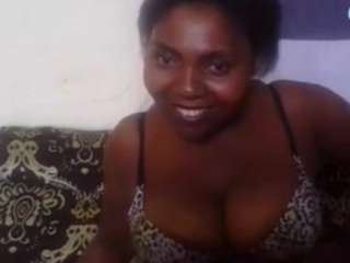 pink-puss's CamSoda show and profile