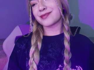 Alahiademon7 live cam preview